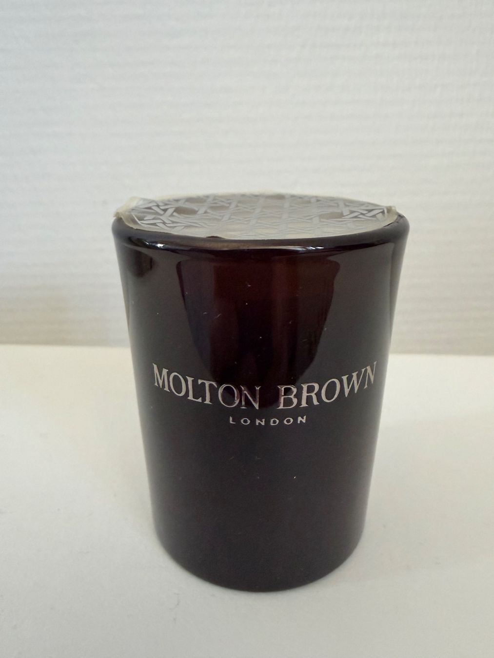 Candele: 2x Molton Brown Kerze – Nuovo e nell'imballaggio originale da Basel venduto da ullm