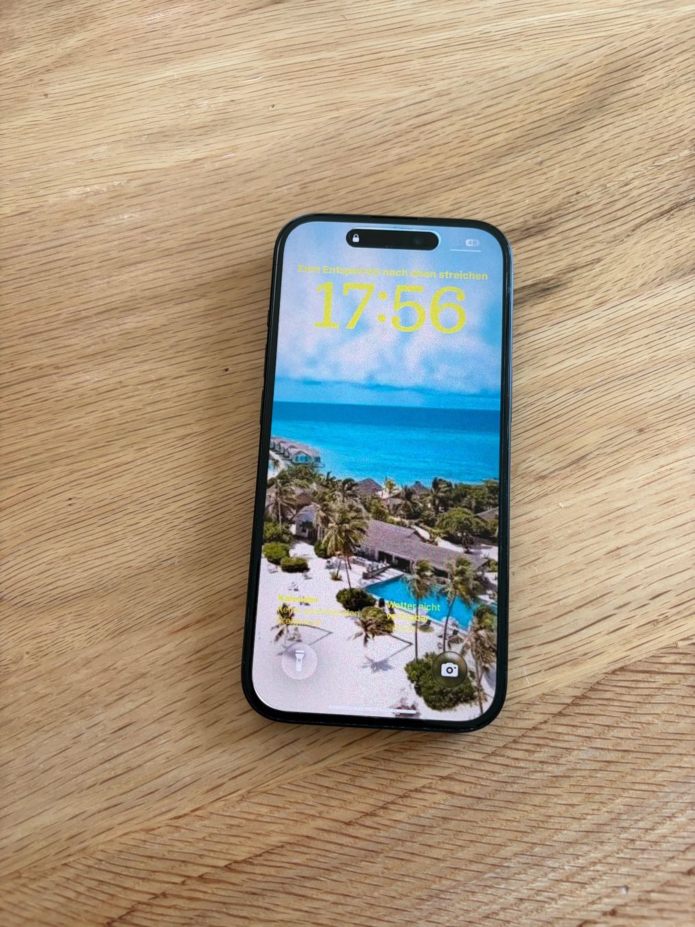 Apple Portables: iPhone 15 Schwarz Top Zustand – D'occasion à Aarburg par eddycolor 4
