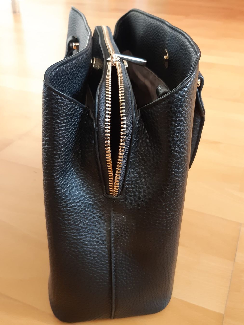 L.Credi Borse da donna: L.Credi Handtasche schwarz – Nuovo (secondo la descrizione) da Aarau venduto da Obdulia 1
