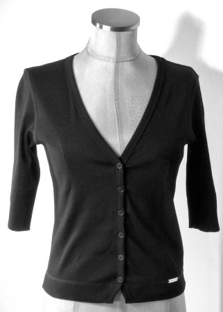 S 36 SANIBLU feines leichtes Strickjäckli 1/2 Arm schwarz