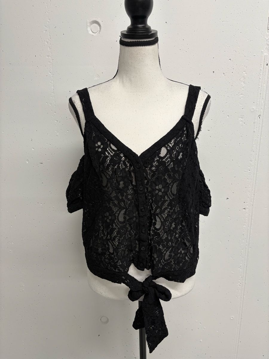 Guess Camicette: Guess Kurzarm Bluse Gr. L schwarz Spitze – Nuovo (secondo la descrizione) da Regensdorf venduto da secondchancefashion 1