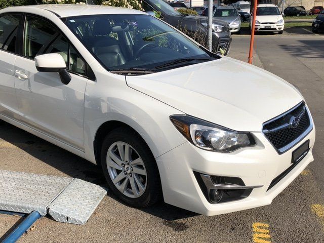 Subaru Automobili: Subaru Impreza 2.0 – Usato da Rotkreuz venduto da auto-bachmann 9