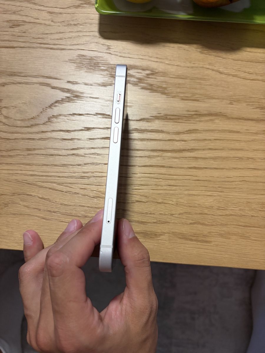 Apple Telefoni cellulari / Smartphones: Iphone 13 128GB – Usato da Zürich venduto da Bezo.zh 3