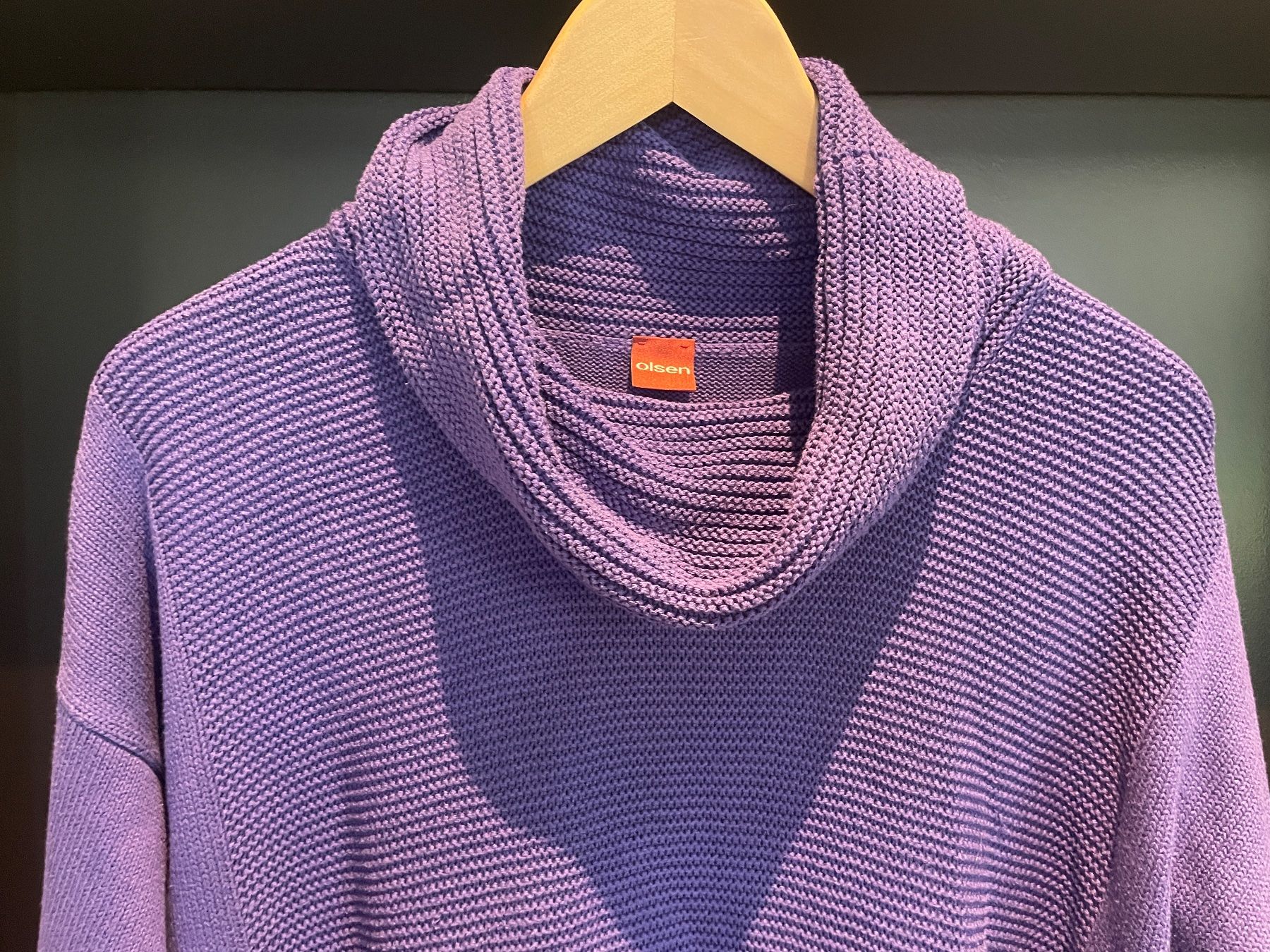 Maglioni & Felpe: Olsen Pullover in Violett/Grösse 44 Neu – Usato da Volketswil venduto da rubin74 1