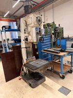 Profi Säulenbohrmaschine inkl viel Zubehör mit Lista-Schrank