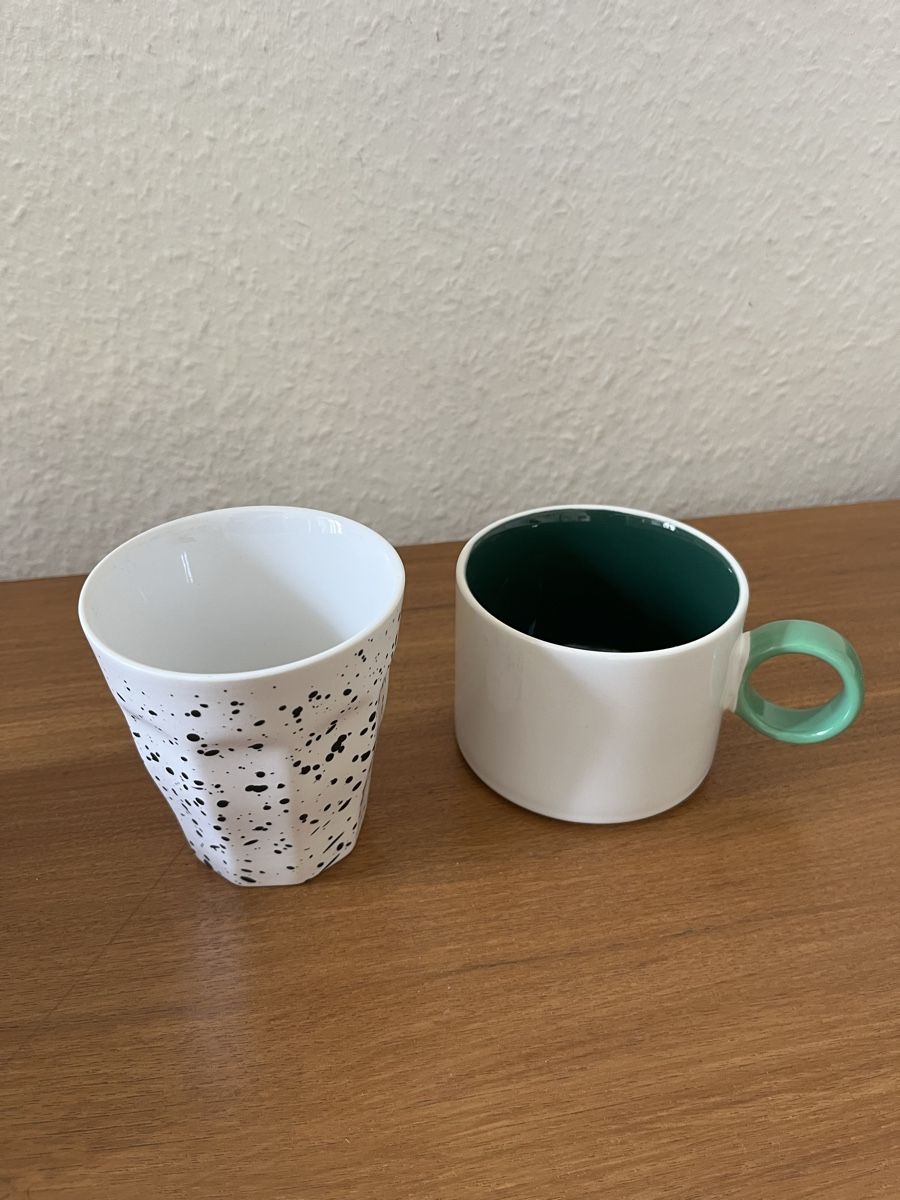 Tassen: lot de deux tasses  – Gebraucht aus La Chaux-de-Fonds von vert_j