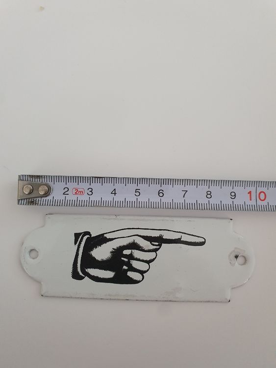 Emaille Schild Hand Vintage (Gebraucht) in Russikon für CHF 45 – mit ...