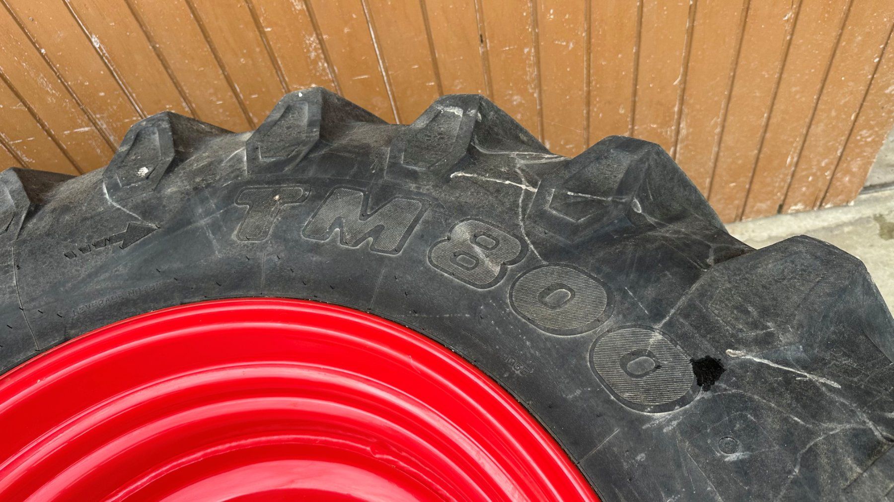 Fendt Trattori: Fendt Reifen mit Felgen – Usato da Tuttwil venduto da Tuttli75 7