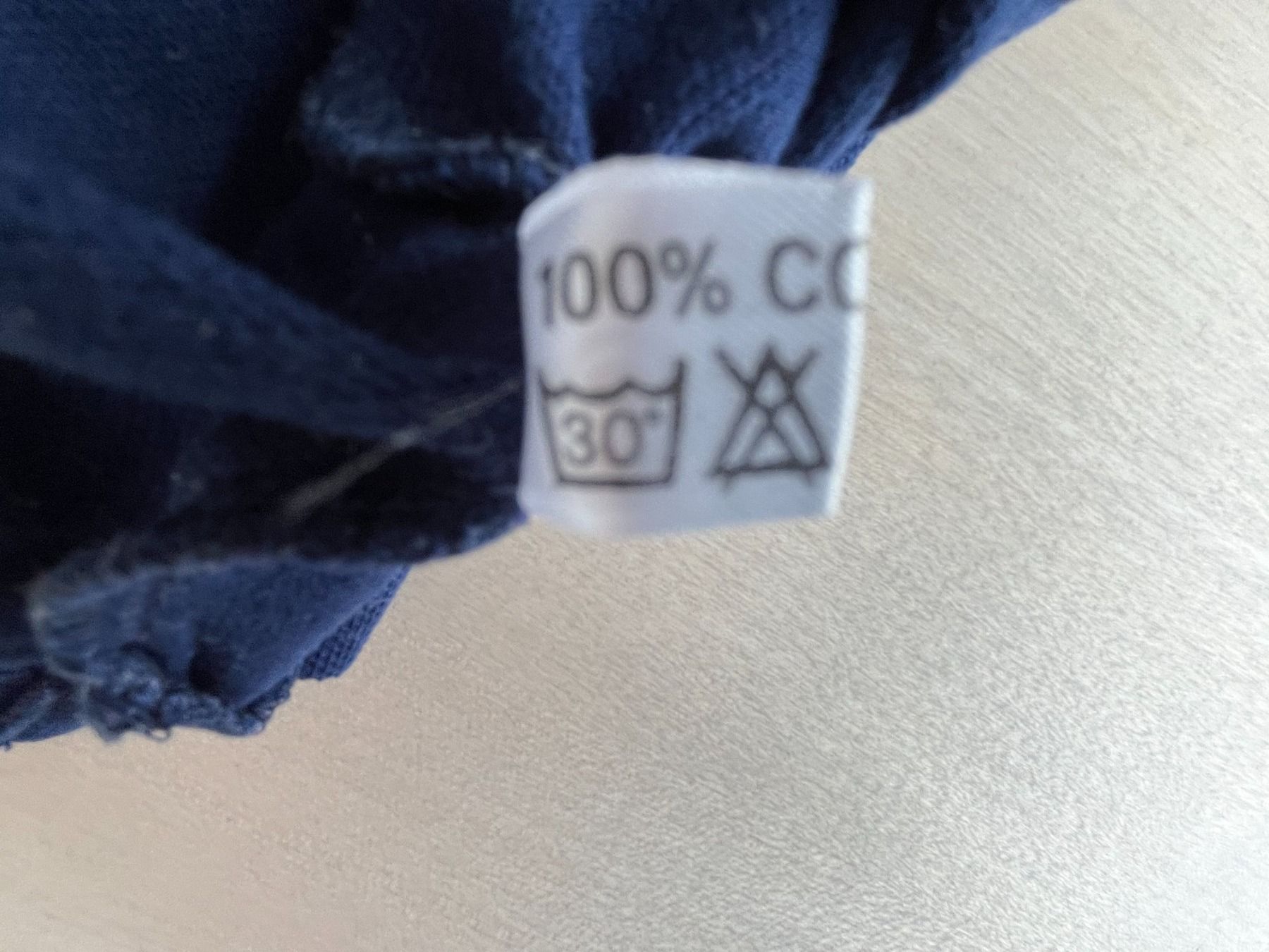 Magliette Polo: Poloshirt – Usato da Uetendorf venduto da Florabella01 5