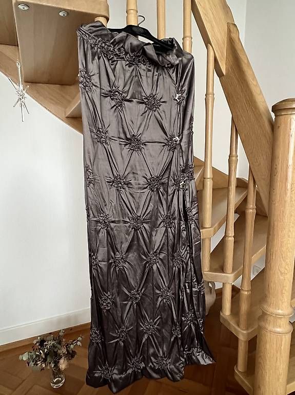 Vestiti: Elegantes Abendkleid – Usato da Port venduto da Ca.