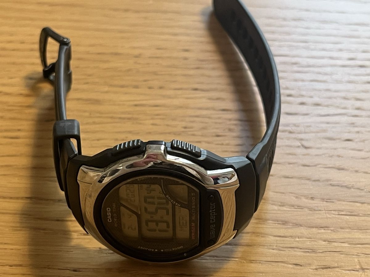 Casio Uhren: Montre Casio World Time – Gebraucht aus Fribourg von ciboulette2000 2