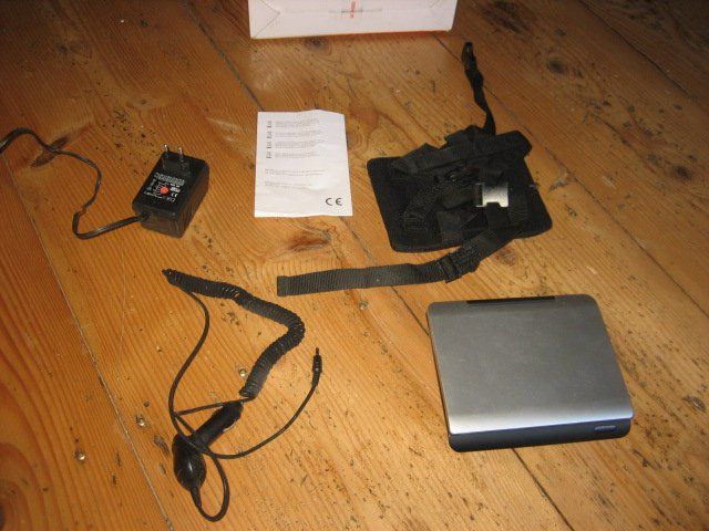 Lettore multimediale portatile: Tragbarer DVD Player Dixom DVD-705SL – Usato da Winterthur venduto da pf02 3