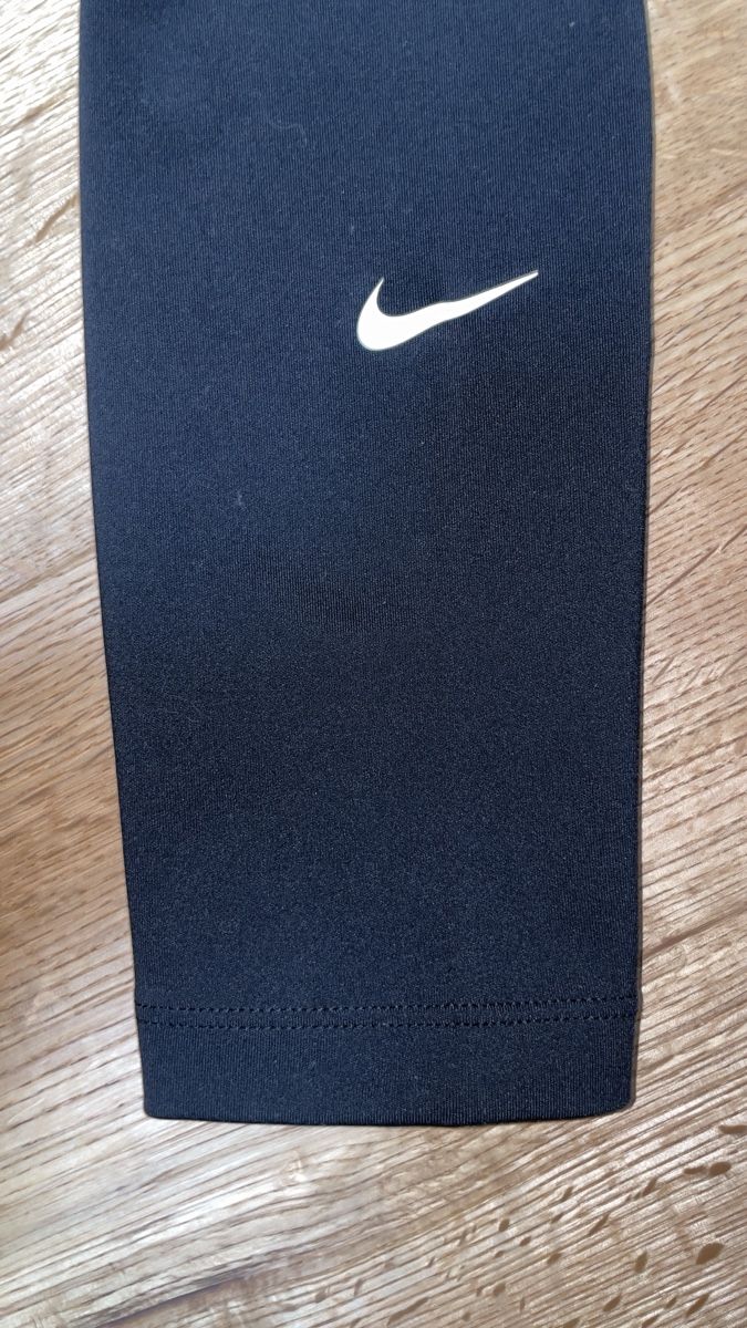Nike Leggings: Nike Leggins Dri-Fit – Gebraucht aus Rickenbach Sulz von Orvieto2000 2