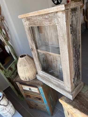 Vetrine: Vitrine / Kommode aus recyceltem Altholz – Nuovo (secondo la descrizione) da St. Peterzell venduto da andrea2012