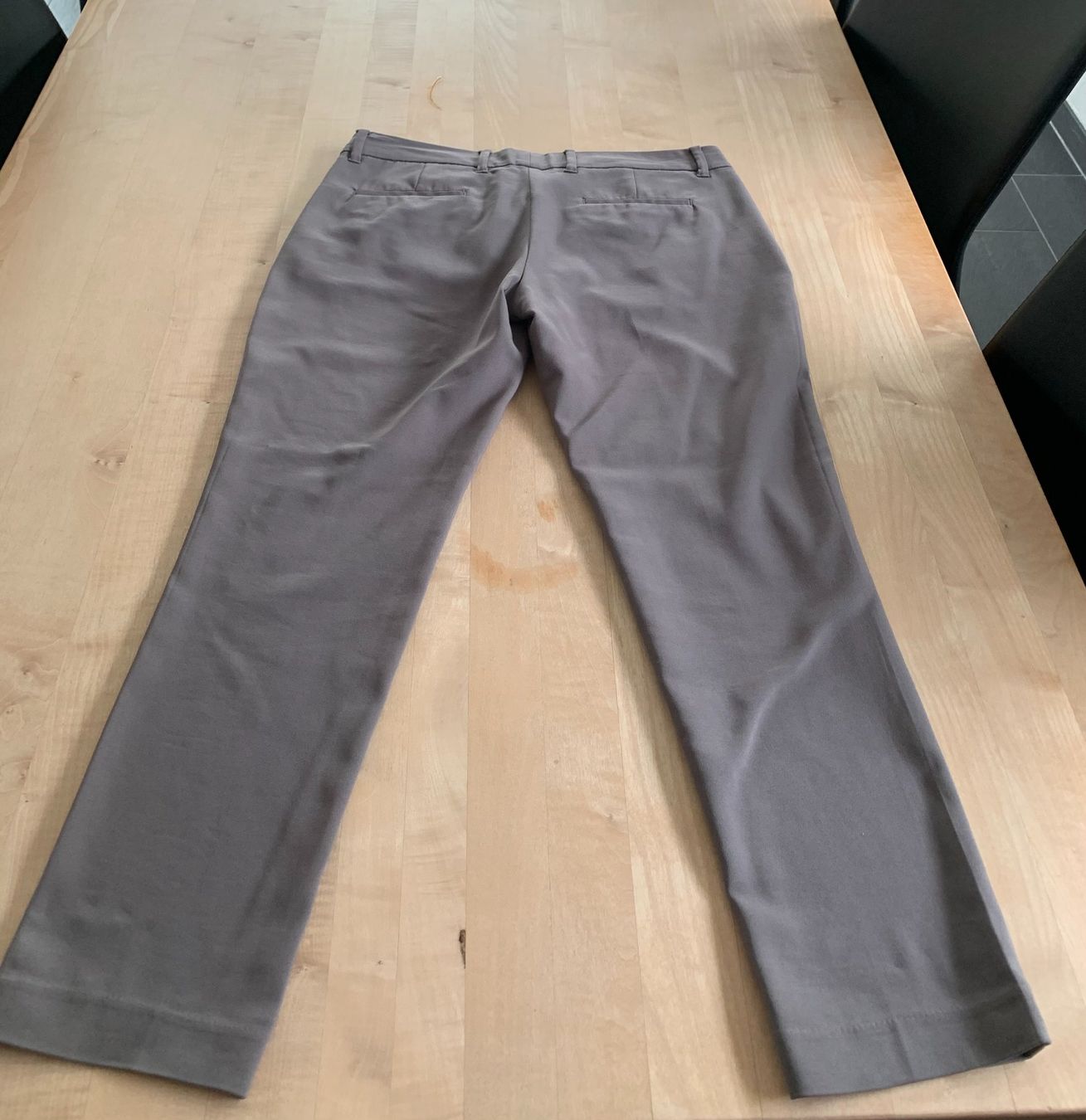 Hosen: Damenhose grau Gr.XL – Neu (gemäss Beschreibung) aus Azmoos von Verwir64 1