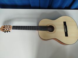 Gitarre 7/8tel La Mancha Rubinito