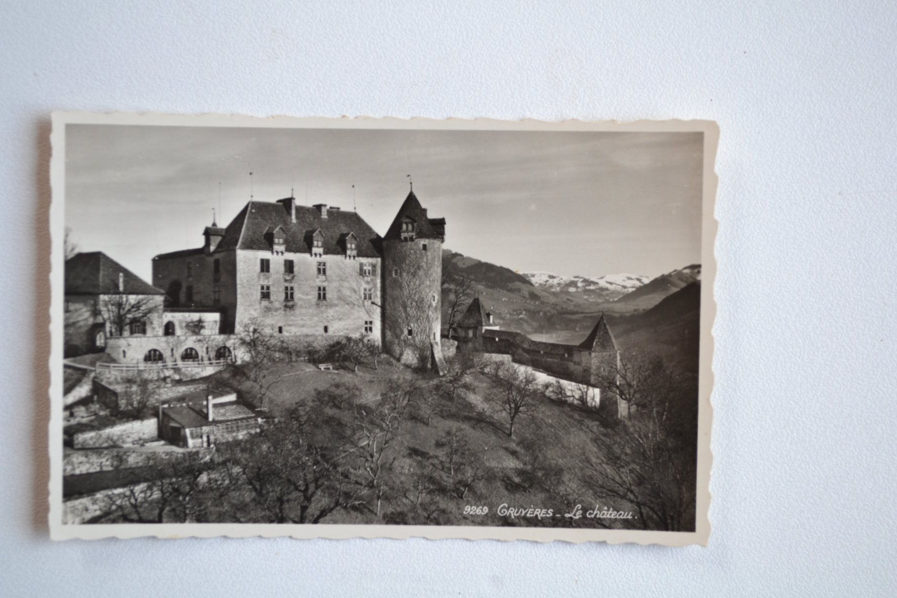 Cartoline postali: AK Gruyères FR – Usato da Beinwil am See venduto da kajak55