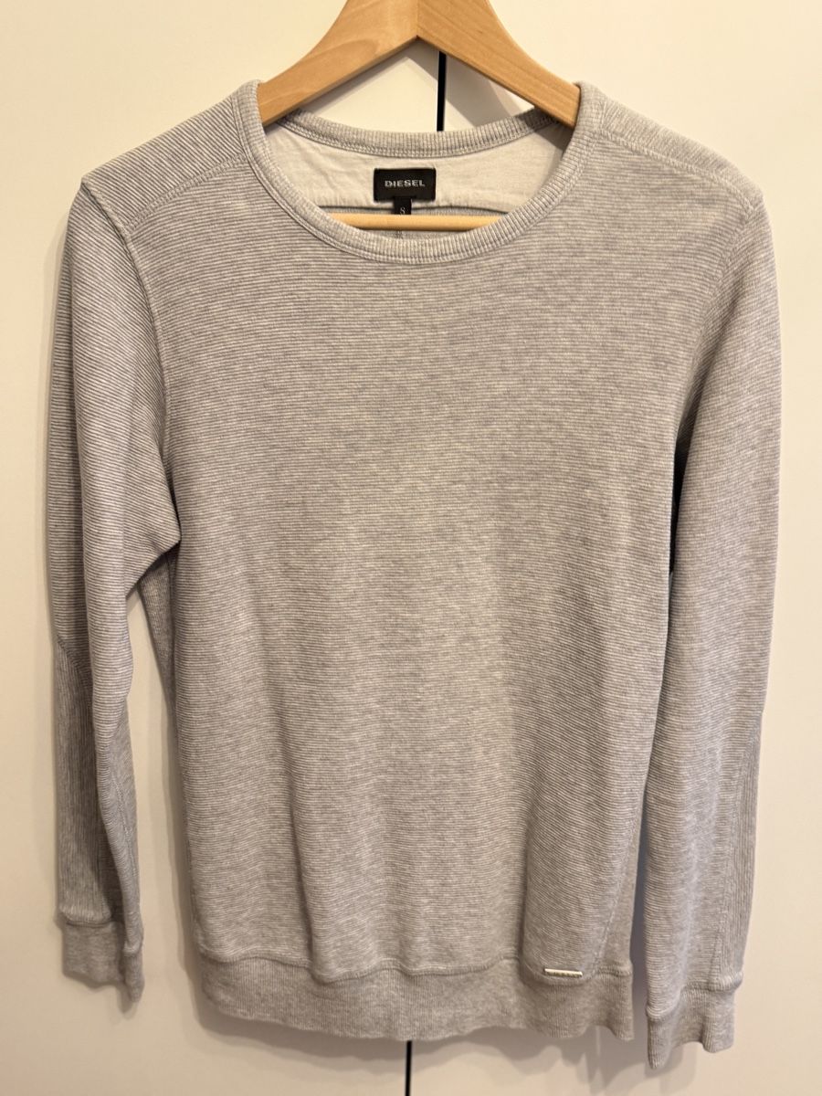 T-Shirts: Felpa DIESEL grigio chiaro  – Gebraucht aus Geroldswil von Franciii-