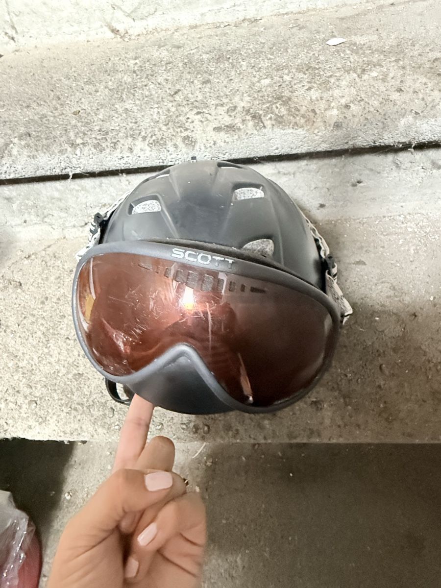 Scott Helme: Casque avec lunettes Scott  – Gebraucht aus Cousset von Andre93mendes 1