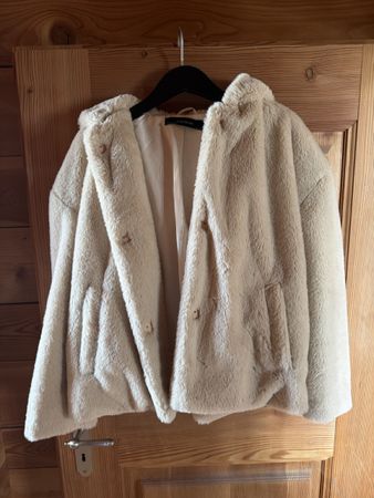 Faux Fur Jacket beige Zara Basic size S 
