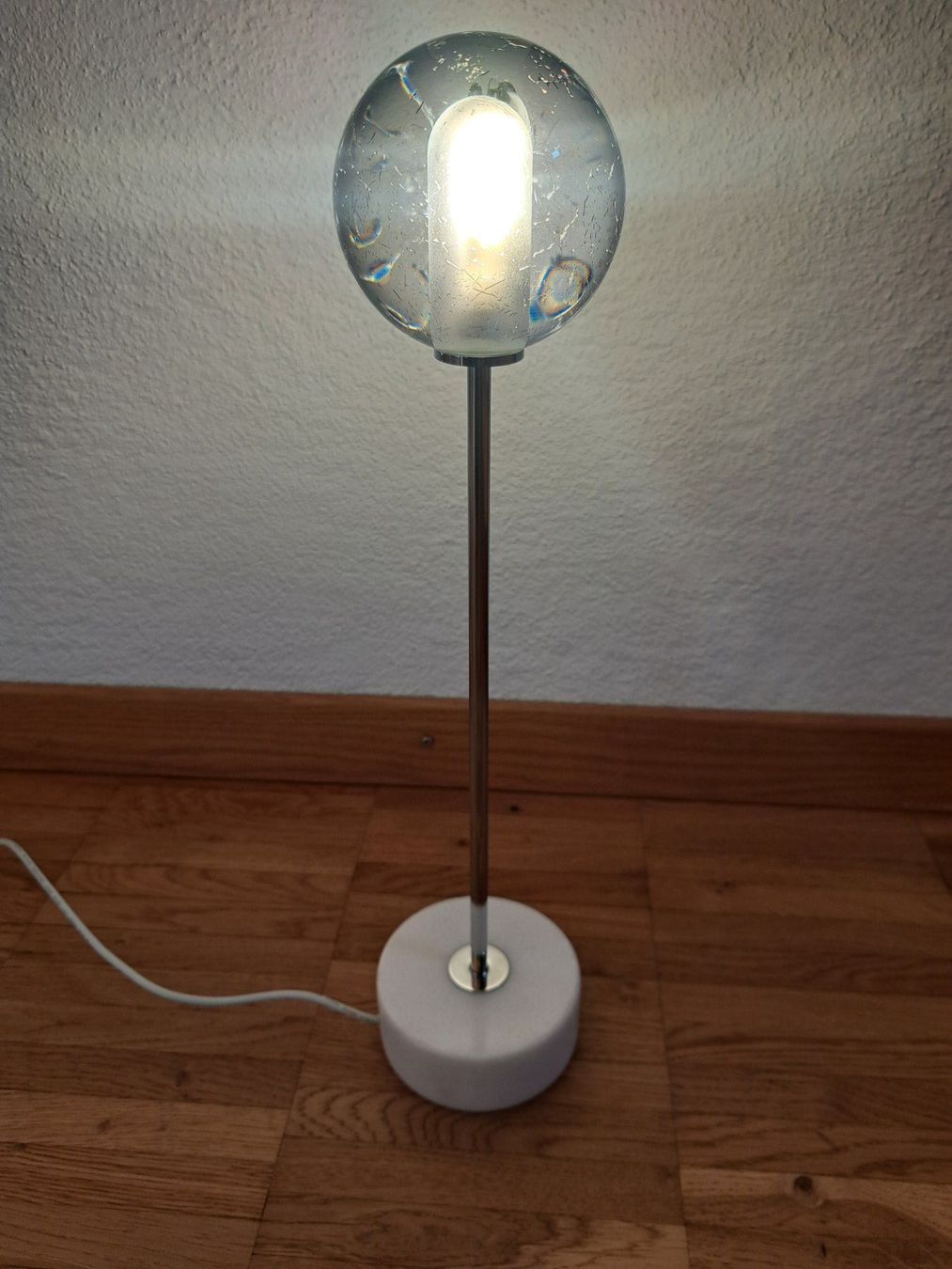 Lampade: Design Calot Tisch Lampe - Patrick Zulauf – Difettoso da Zwingen venduto da Tigertimmi 2