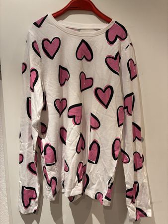 Schönes Langarmshirt Gr. 140, Neu