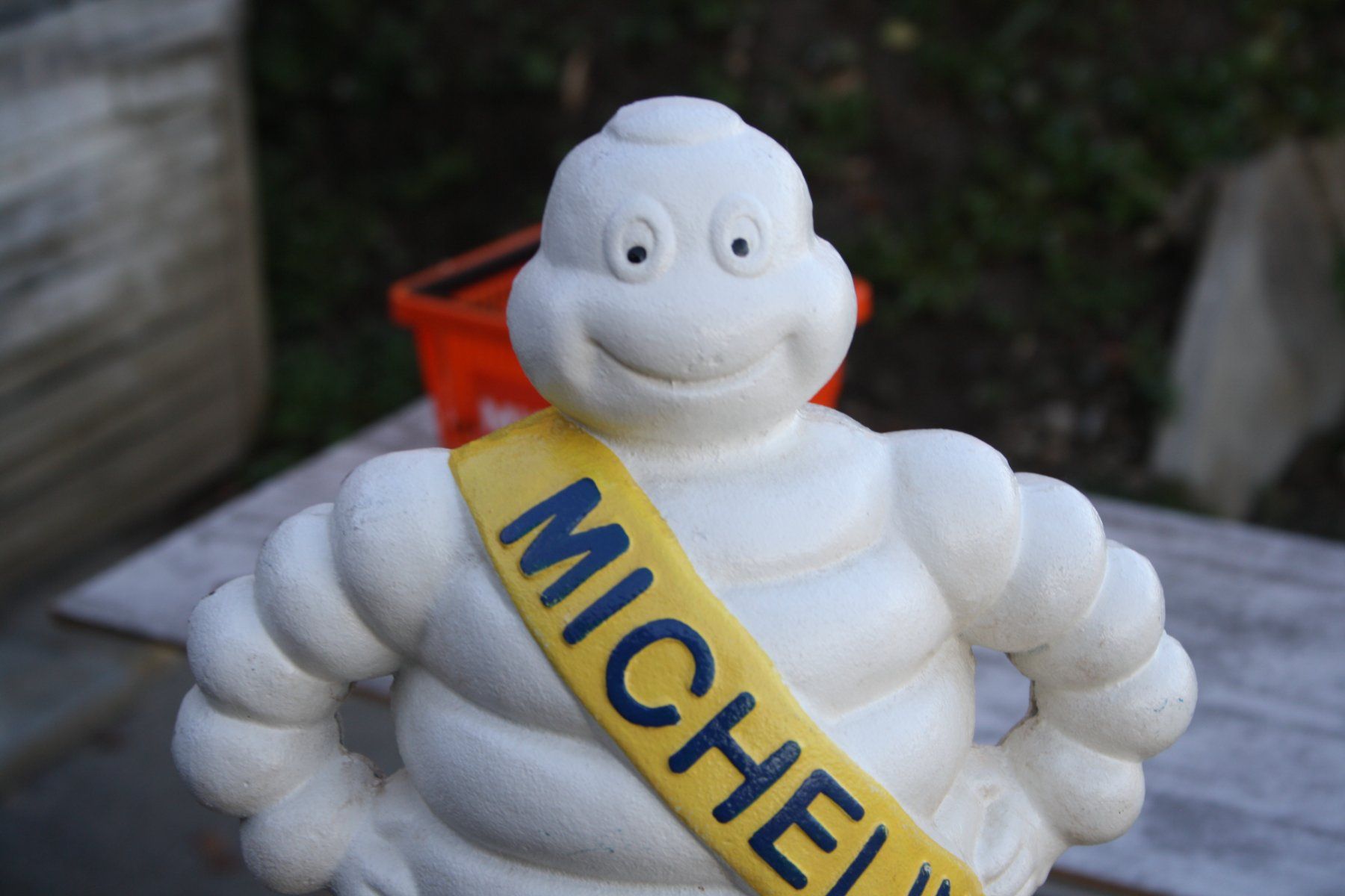 Michelin Statuette: MICHELIN MANN BIBENDUM EISEN  6 Kg. – Usato da Wauwil venduto da Pneuedy 2