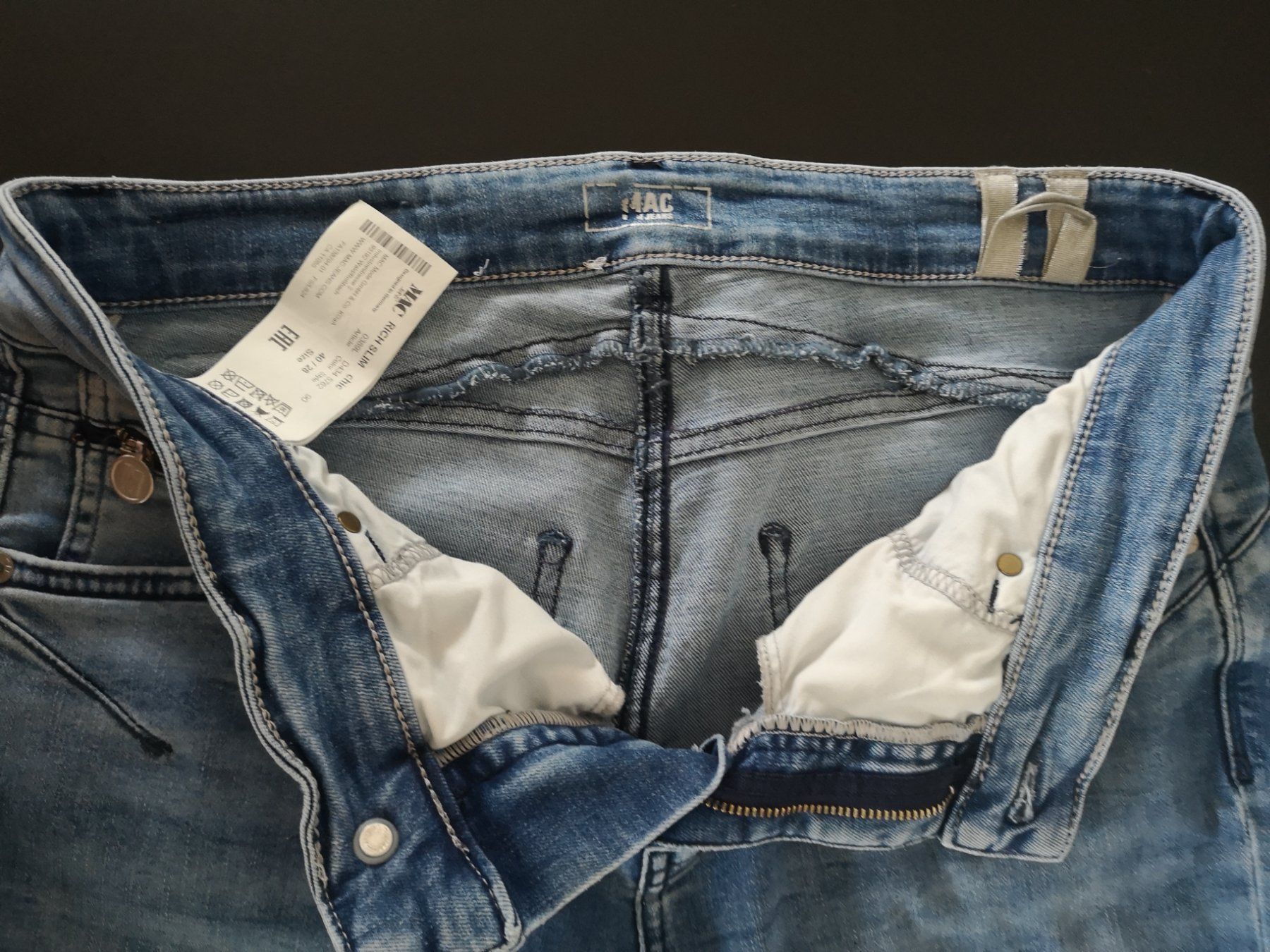 Jeans: MAC Jeans Rich Slim chic 40 / 28 – Usato da Suhr venduto da Funkenflug 1