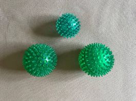 3 Massage Bälle mit Noppen neu