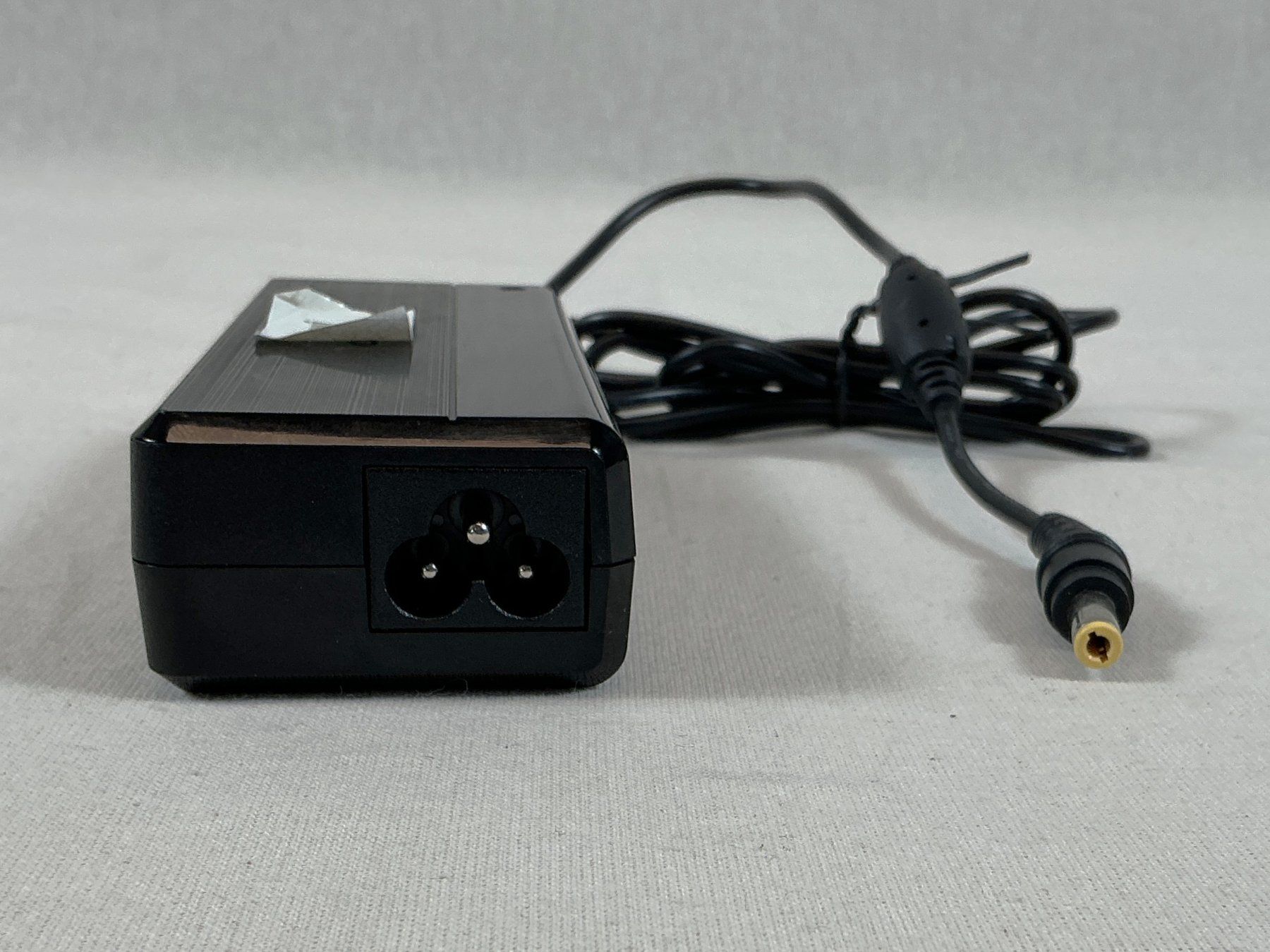 PCs: CHUWI CoreBox Mini-PC mit Intel Core i3 – Gebraucht aus Richterswil von Restwert_Richterswil 8