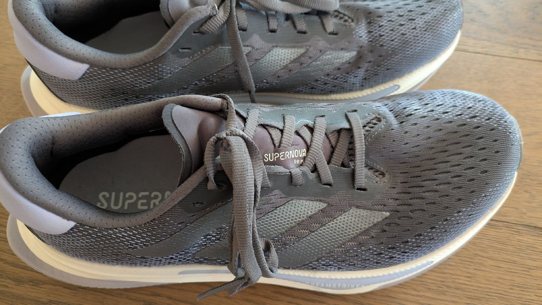Adidas Scarpe da donna: Adidas Supernova Laufschuhe Gr. 41 1/3 – Nuovo (secondo la descrizione) da Au ZH venduto da ade_9xq2 6