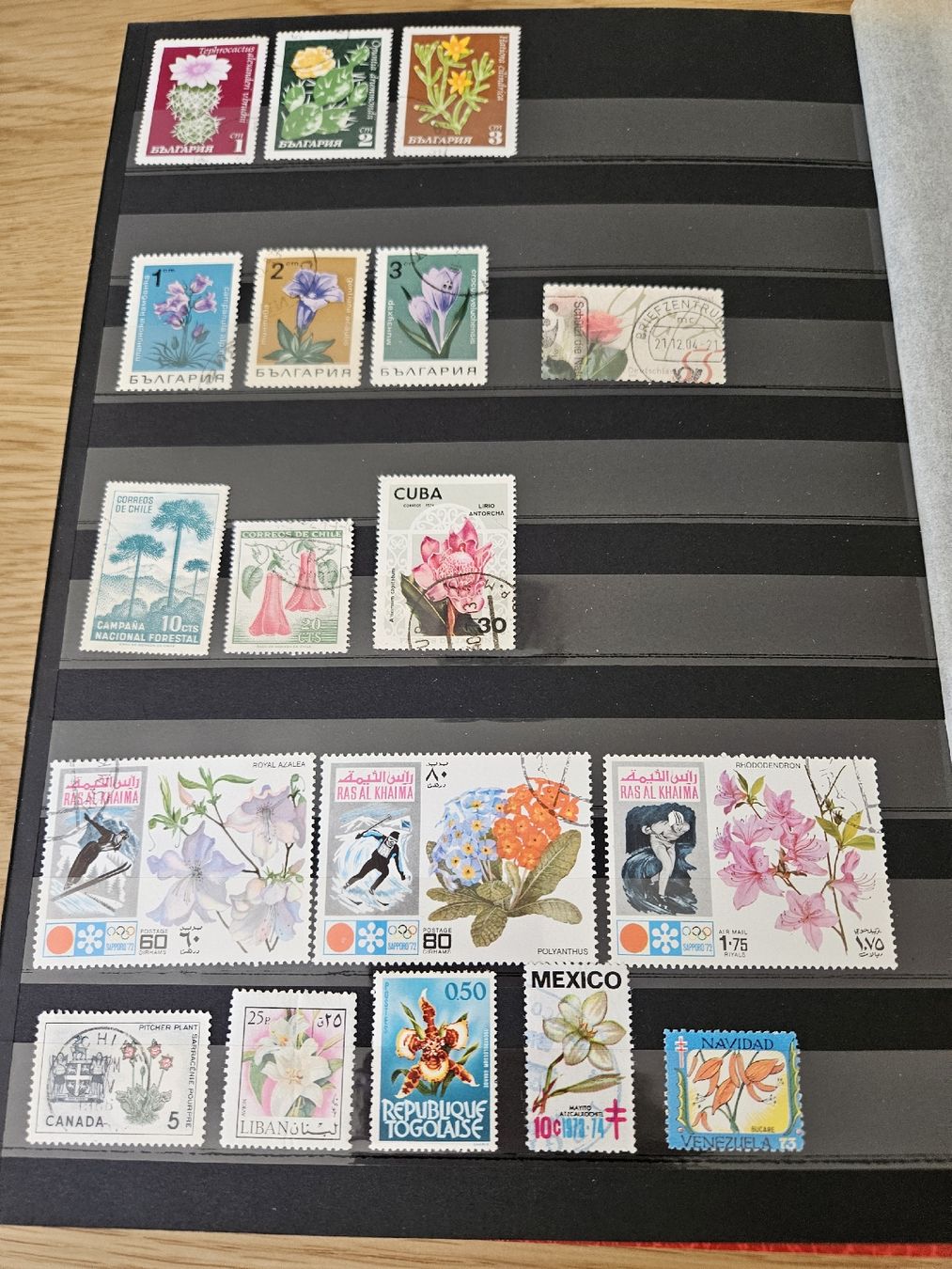 Album: Briefmarkenalbum mit Briefmarken – Usato da Heimenschwand venduto da chr_p2jp 7