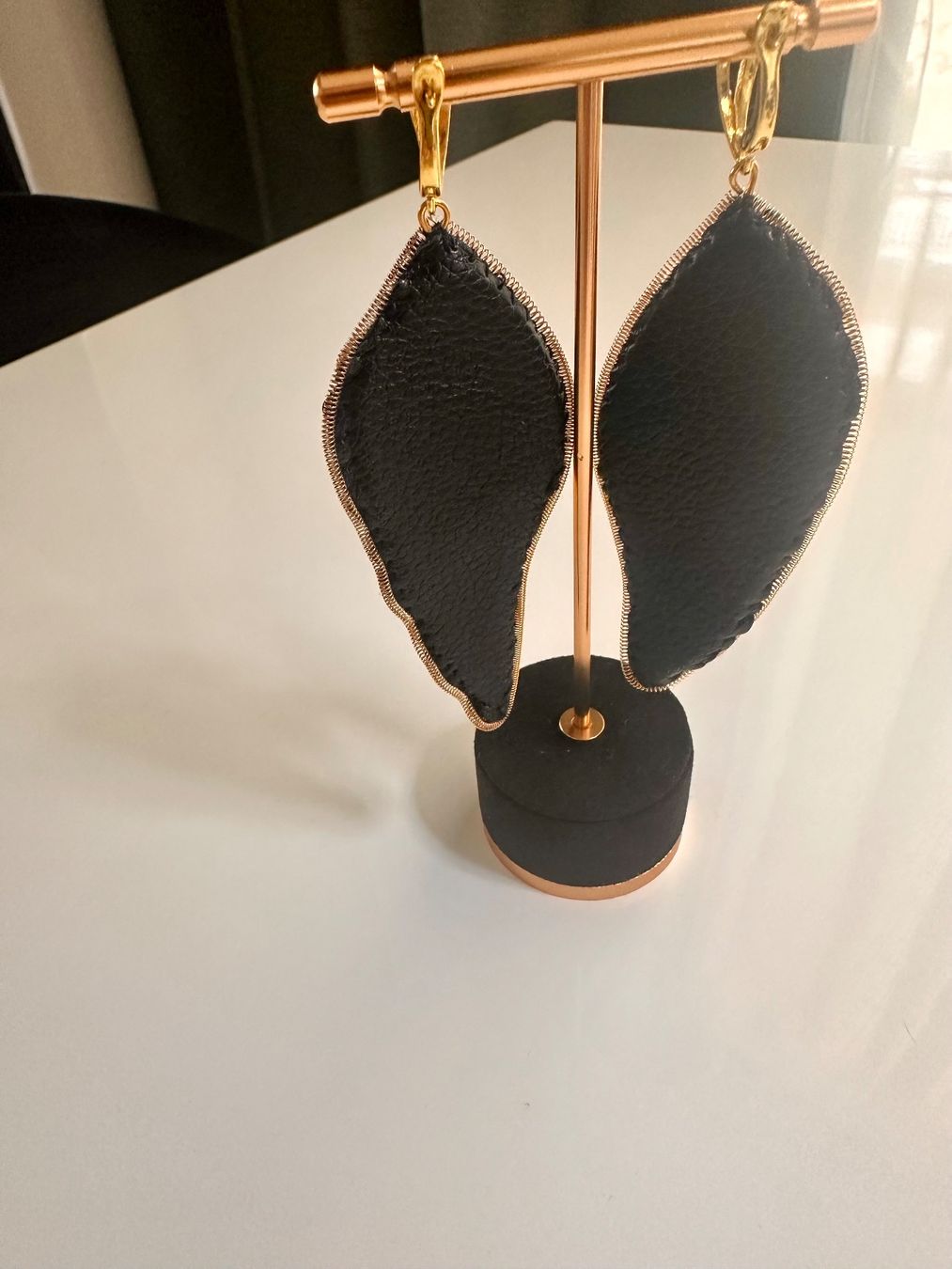 Orecchini pendenti & Orecchini a lobo: Elegant black Angel Wing Earrings – Nuovo (secondo la descrizione) da Oftringen venduto da Eylem79 8