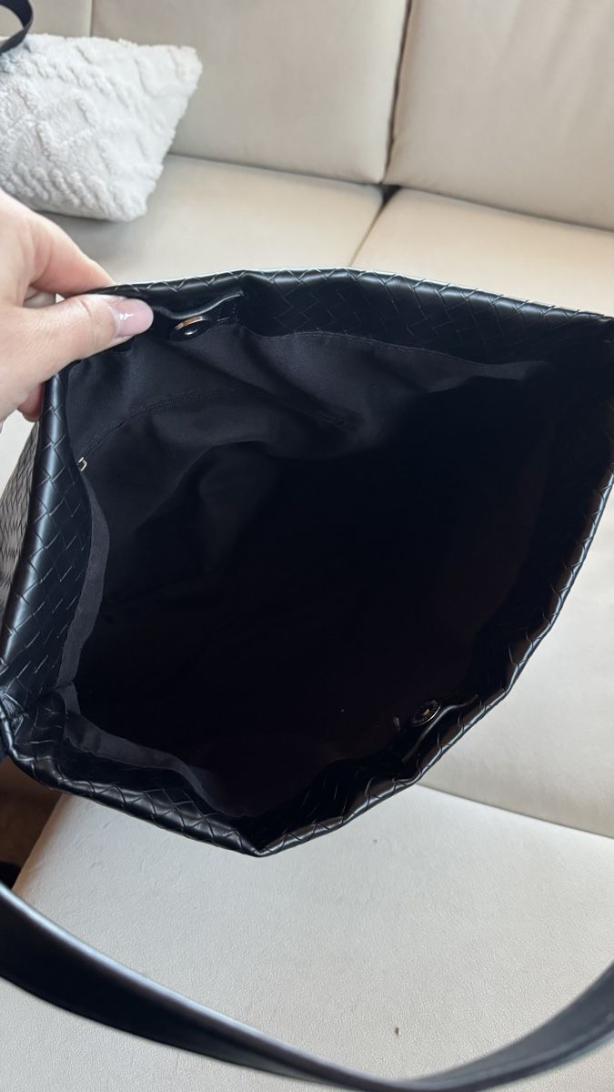 Borse da donna: Handtasche  – Usato da Surcasti venduto da Lenkita 3