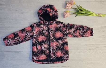 Winterjacke Lupilu schwarz rosa gemustert Grösse 98/104)