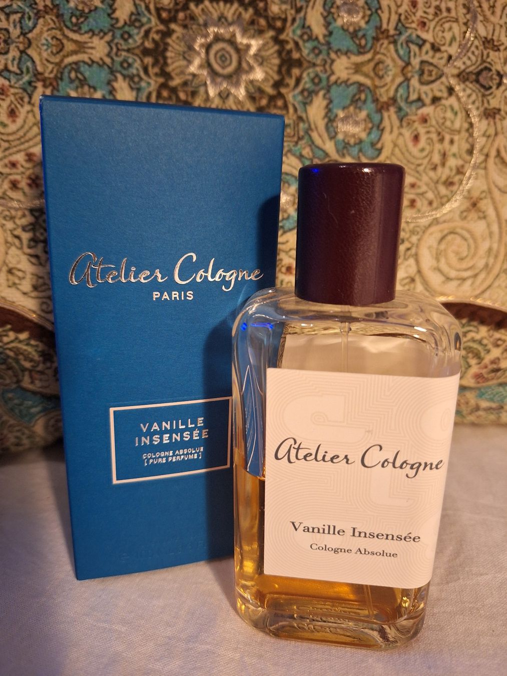 Profumi & Eau de Toilette: Vanille Insensée - Atelier Cologne 5 ml – Usato da Kriens venduto da isild