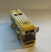 LEGO City gelber Bus 244 aus Set 7641 City Corner