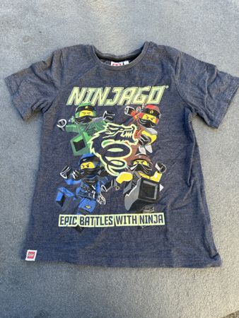 Ninjago Glow in the Dark T-Shirt, Grösse 128