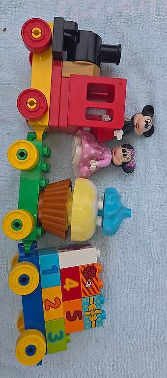 Giocattoli: Train duplo Mickey-Minnie – Usato da Chemin venduto da Sophiepittier