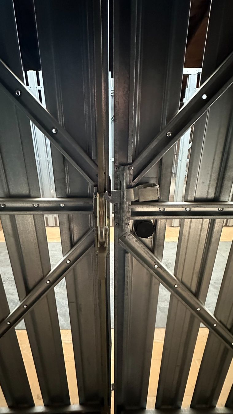 Paraventi: Metalltrennwandsystem für Keller- oder Lagerräume – Usato da Allschwil venduto da afa_7fxq 4