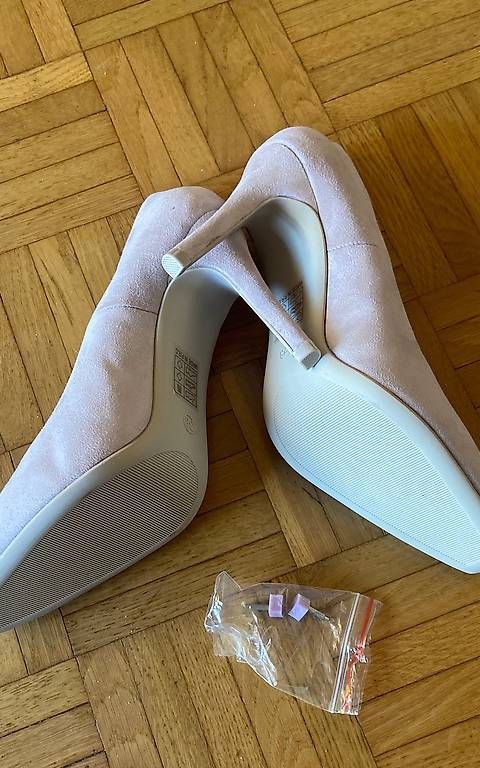 Scarpe da donna: Pumps gr 38 Neu – Nuovo (secondo la descrizione) da Basel venduto da vla_6zt2 1