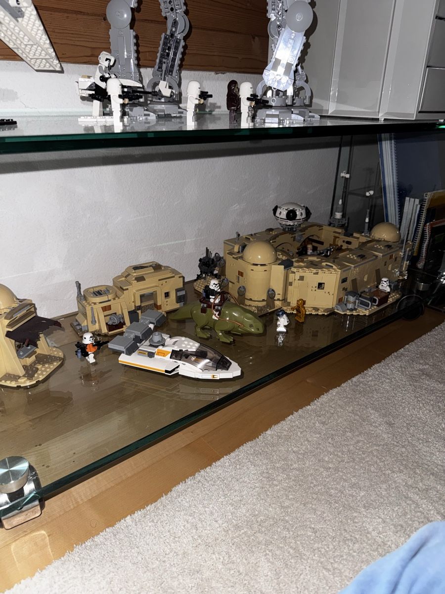 Lego Kit di costruzioni: LEGO Mos Eisley Cantina 75290 – Usato da Pratteln venduto da rcda 2