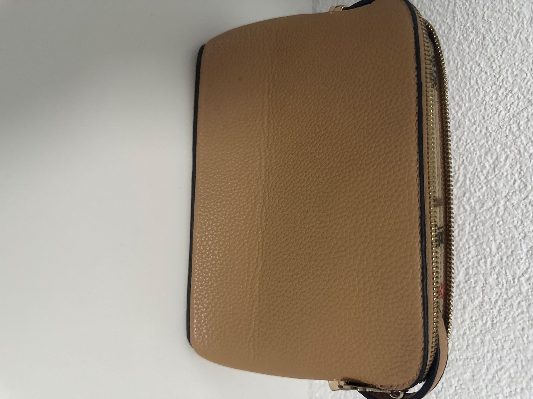 Borse da donna: Umhängetasche Damen hellbraun – Usato da Visp venduto da jel_75xg