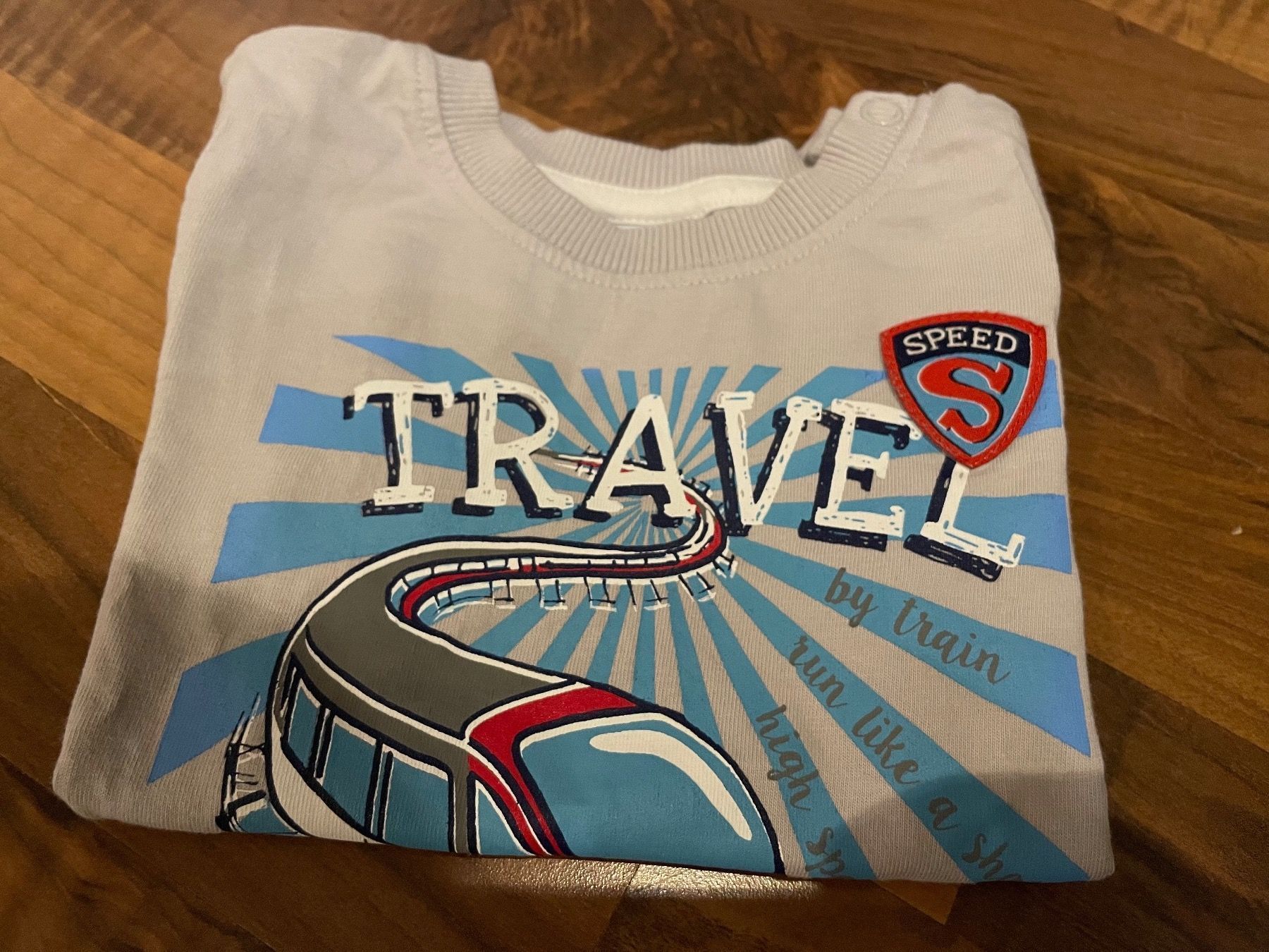 Hemden, Tops & T-Shirts: T-Shirt von Smile Grösse 68 – Gebraucht aus Goldswil von Fisel