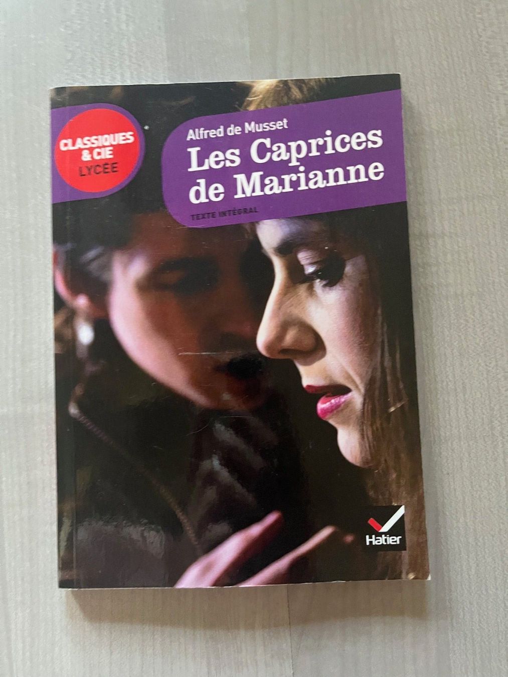 Libri: les caprices de Marianne – Usato da Berg SG venduto da ama_yk76