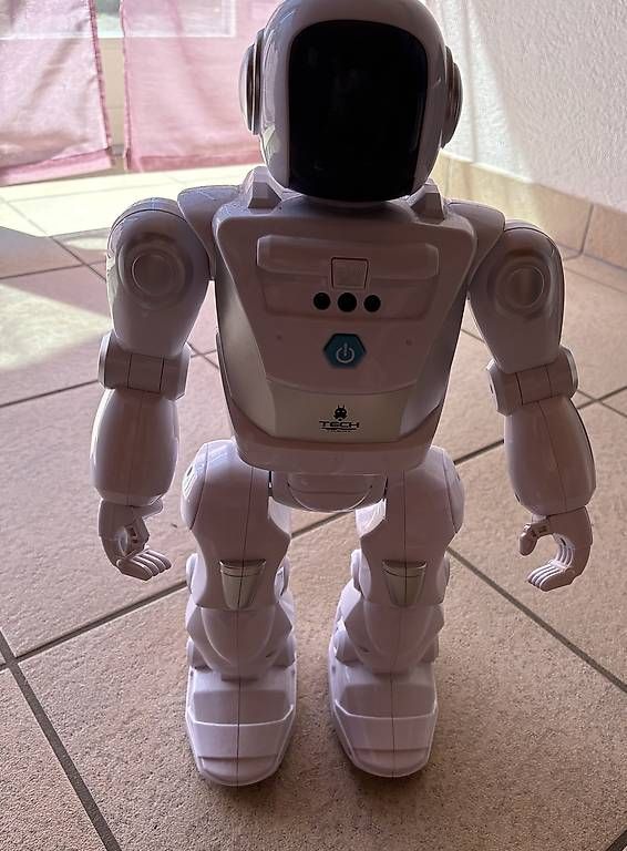 Jouets: Robot télécommandé – Neuf (Voir description) à Delémont par maintendue69