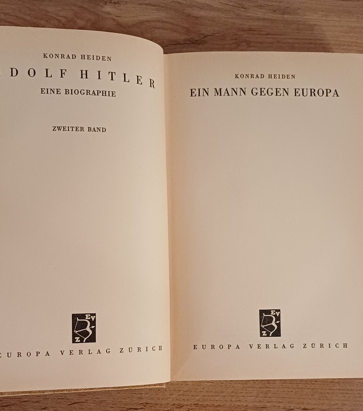 Uniformi: Hitler 2 Buch Konrad Heiden – Usato da Grosswangen venduto da Geschenkberatung 1