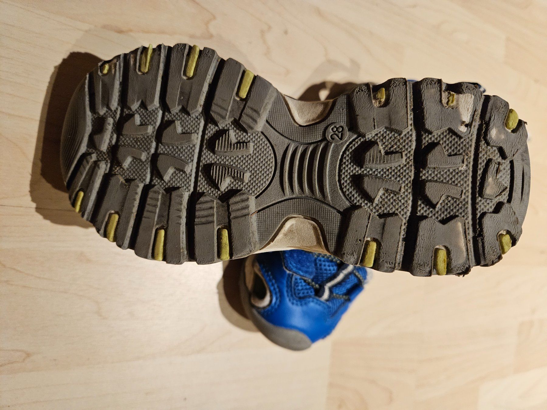 Scarpe per ragazzi: Kinder Sandalen gr. 28 – Usato da Ennenda venduto da eel_ts7s 4