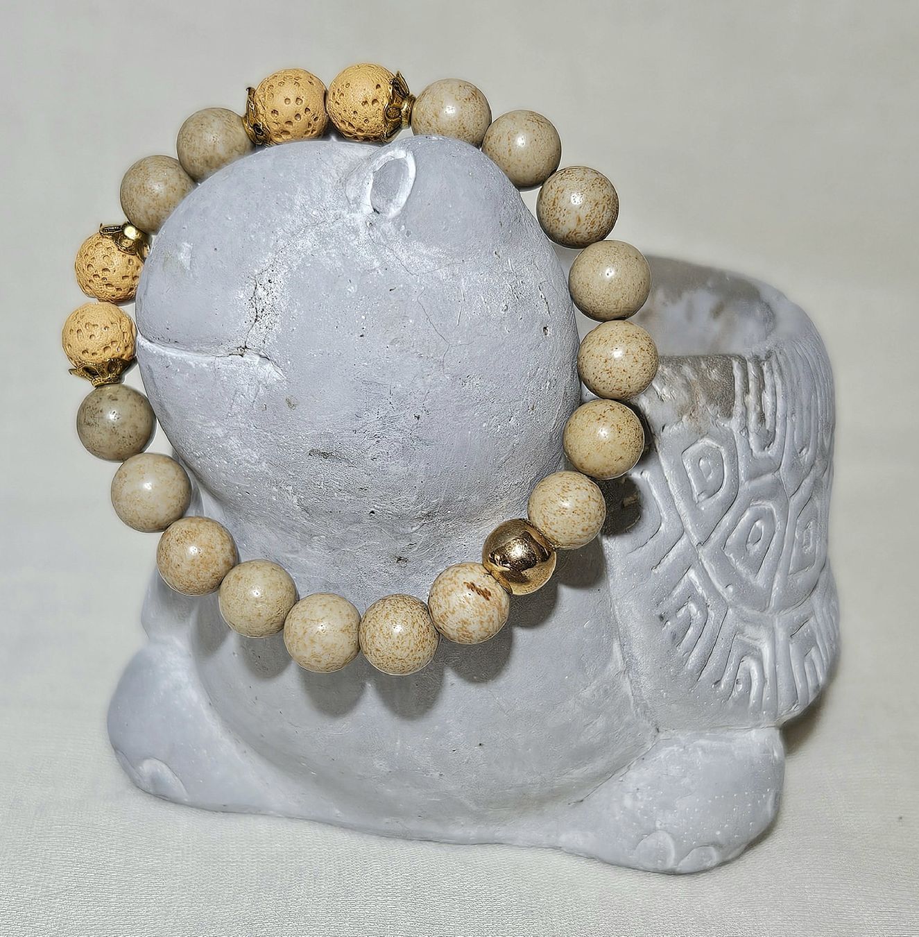 Bracciali & Braccialetti: Steinarmk. mit Lava - Spendenaktion – Nuovo (secondo la descrizione) da Unterkulm venduto da Nachtigall 1