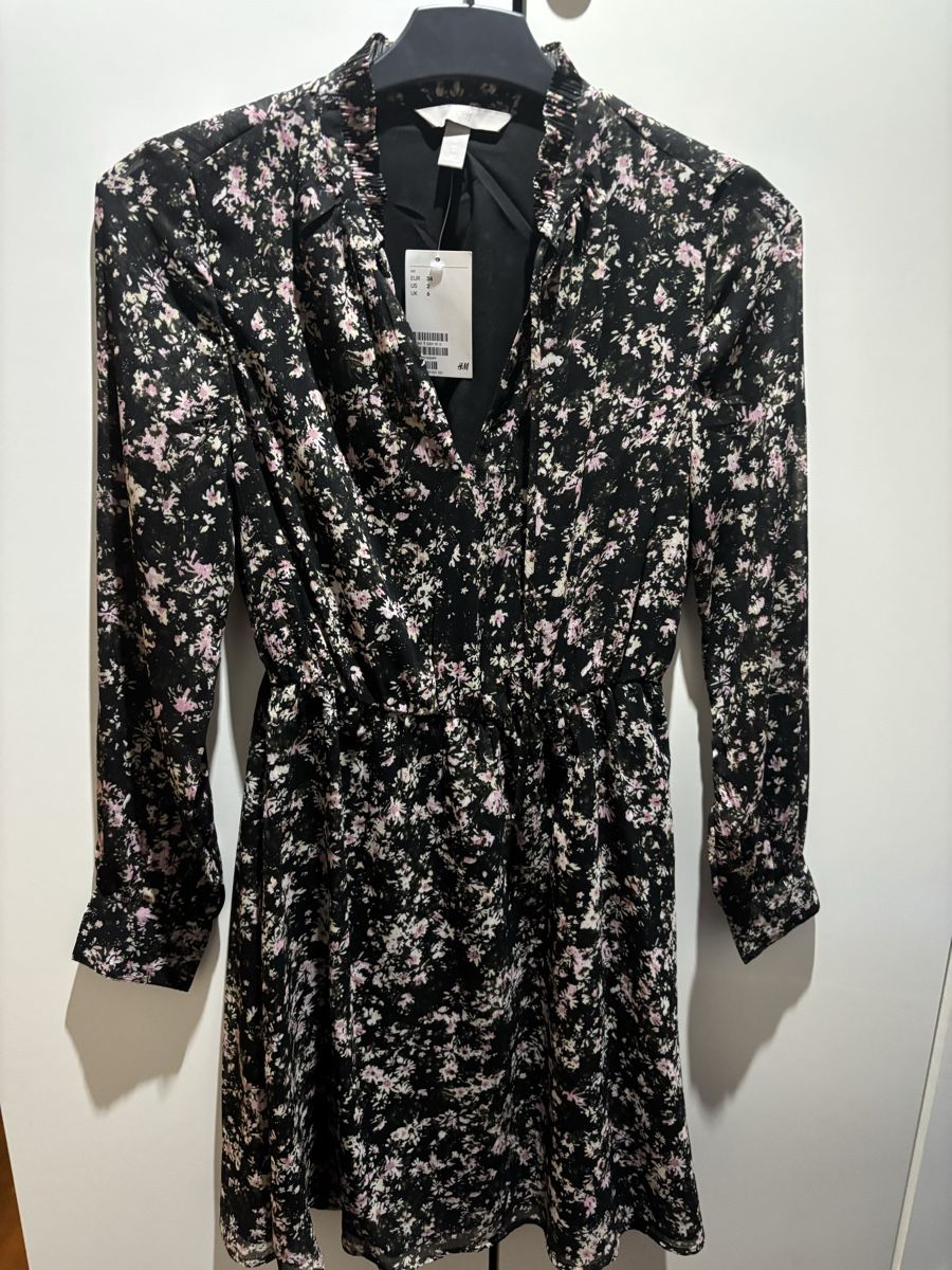 H&M Vestiti: Kleid 34 – Nuovo (secondo la descrizione) da Buchrain venduto da Ham2383
